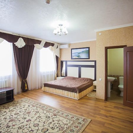 Jumbaktas Borovoe Hotel מראה חיצוני תמונה