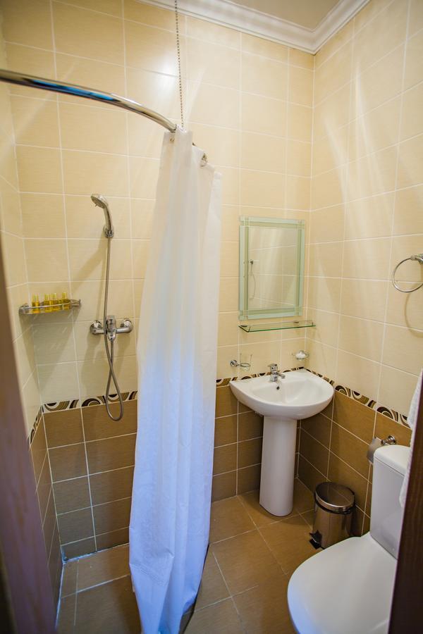 Jumbaktas Borovoe Hotel מראה חיצוני תמונה