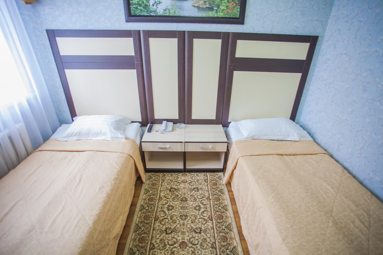 Jumbaktas Borovoe Hotel מראה חיצוני תמונה