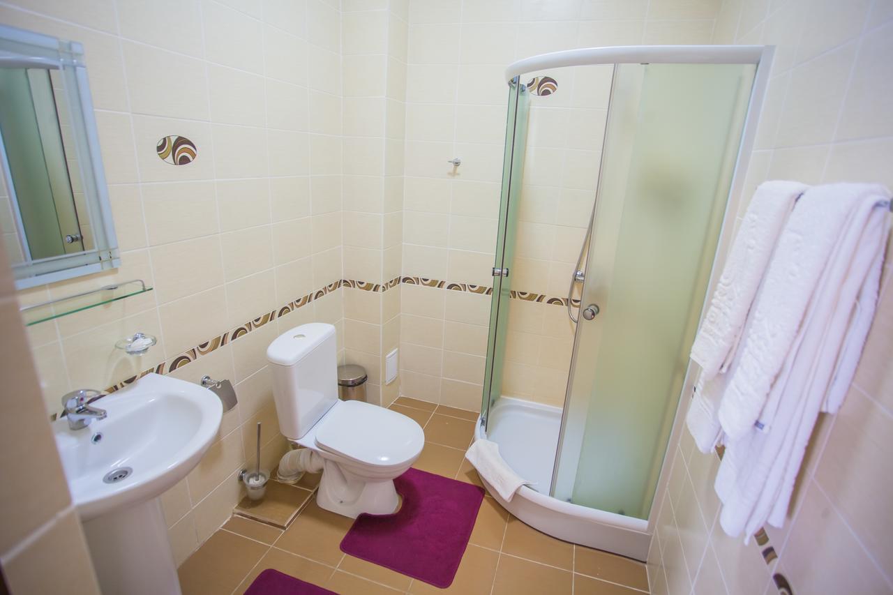 Jumbaktas Borovoe Hotel מראה חיצוני תמונה